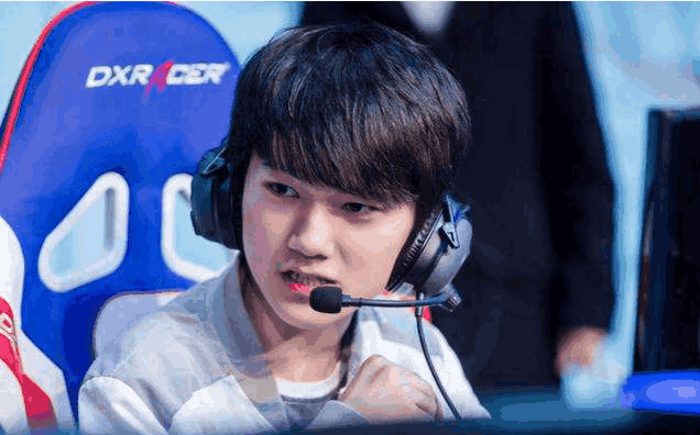 【lpl战报】TES 2-1 LNG：TES成功让一追二收获六连胜 北上还在继续